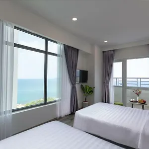 Moony Hotel Nha Trang